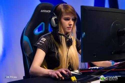 老外玩 CSGO 的妹子:游戏中的巾帼风采