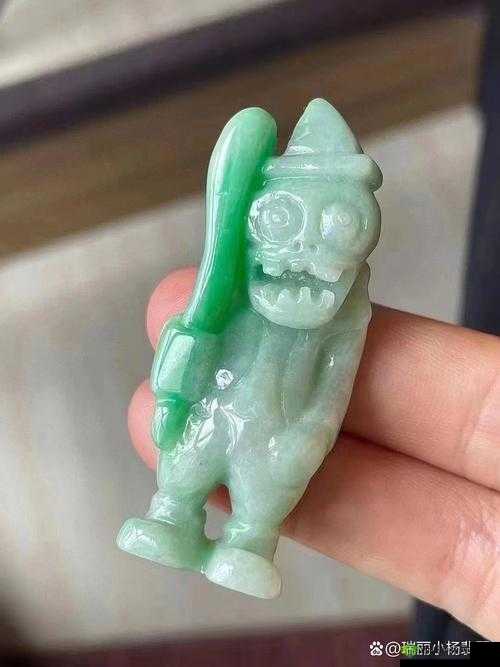 两人造猴子的视频:展现独特技艺与创意的精彩瞬间